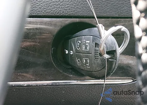 2012 Chrysler Town & Country Touring-L from USA, damaged, VIN 2C4RC1CG5CR181782